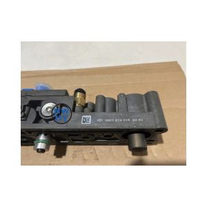 19992001 MAN Europe Heavy Duty Transmission Control Valve for ZF Trucks Easy to Install